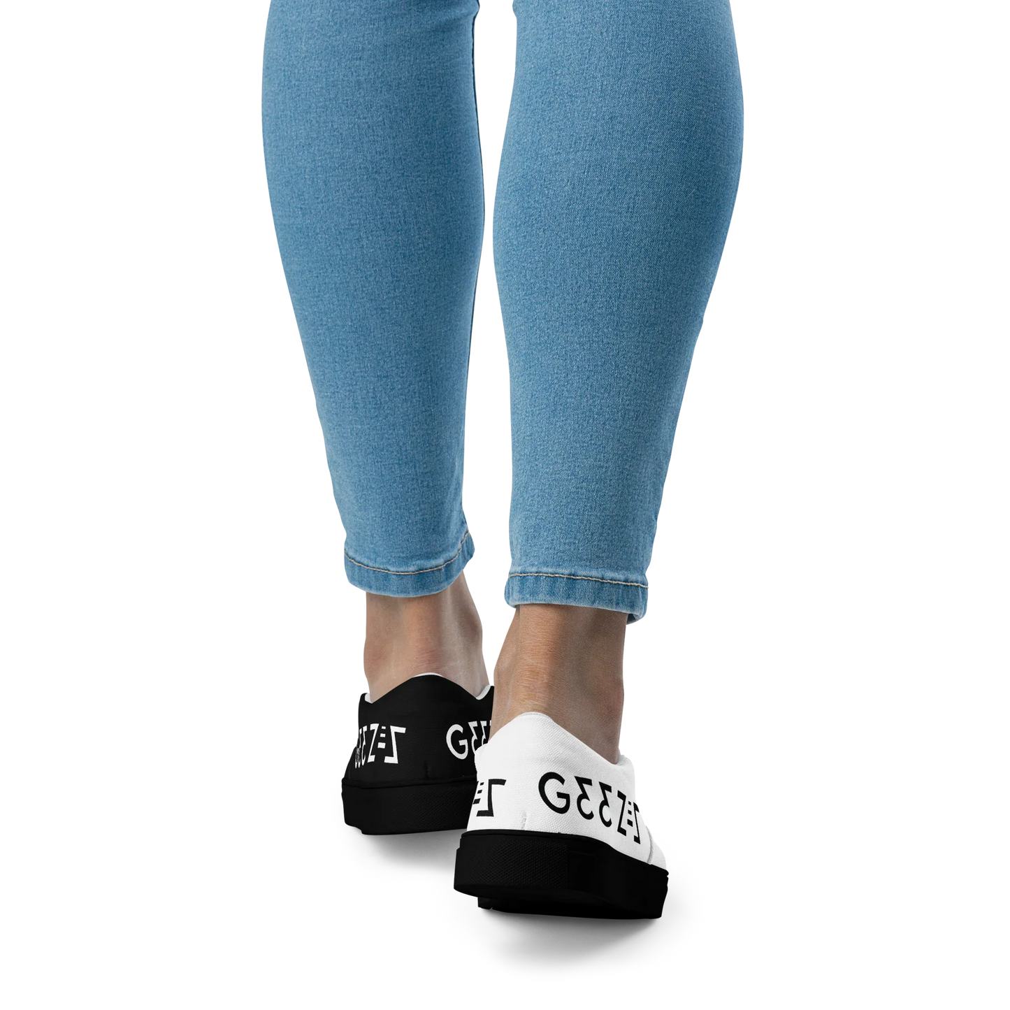G33Z=Z Women’s slip-on canvas shoes - Da G.A.T.E 33