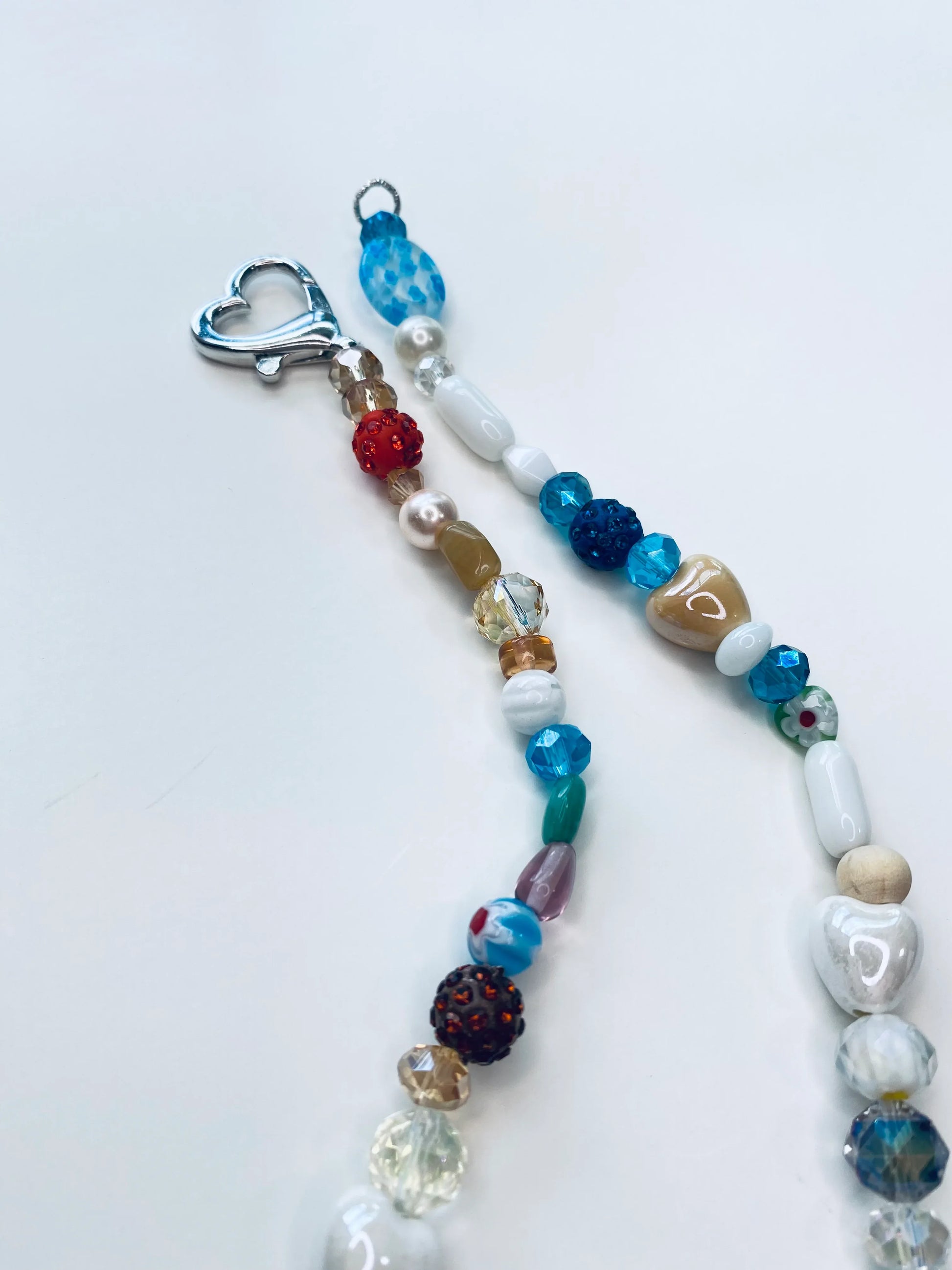 Neutral Tones with Red and Blue Colors Sparkle Handmade Necklace - Da G.A.T.E 33